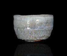 Load image into Gallery viewer, Kan Matsuzaki Shida-yu chawan
