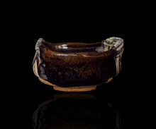 Load image into Gallery viewer, Mitsutosa black Oribe tea bowl
