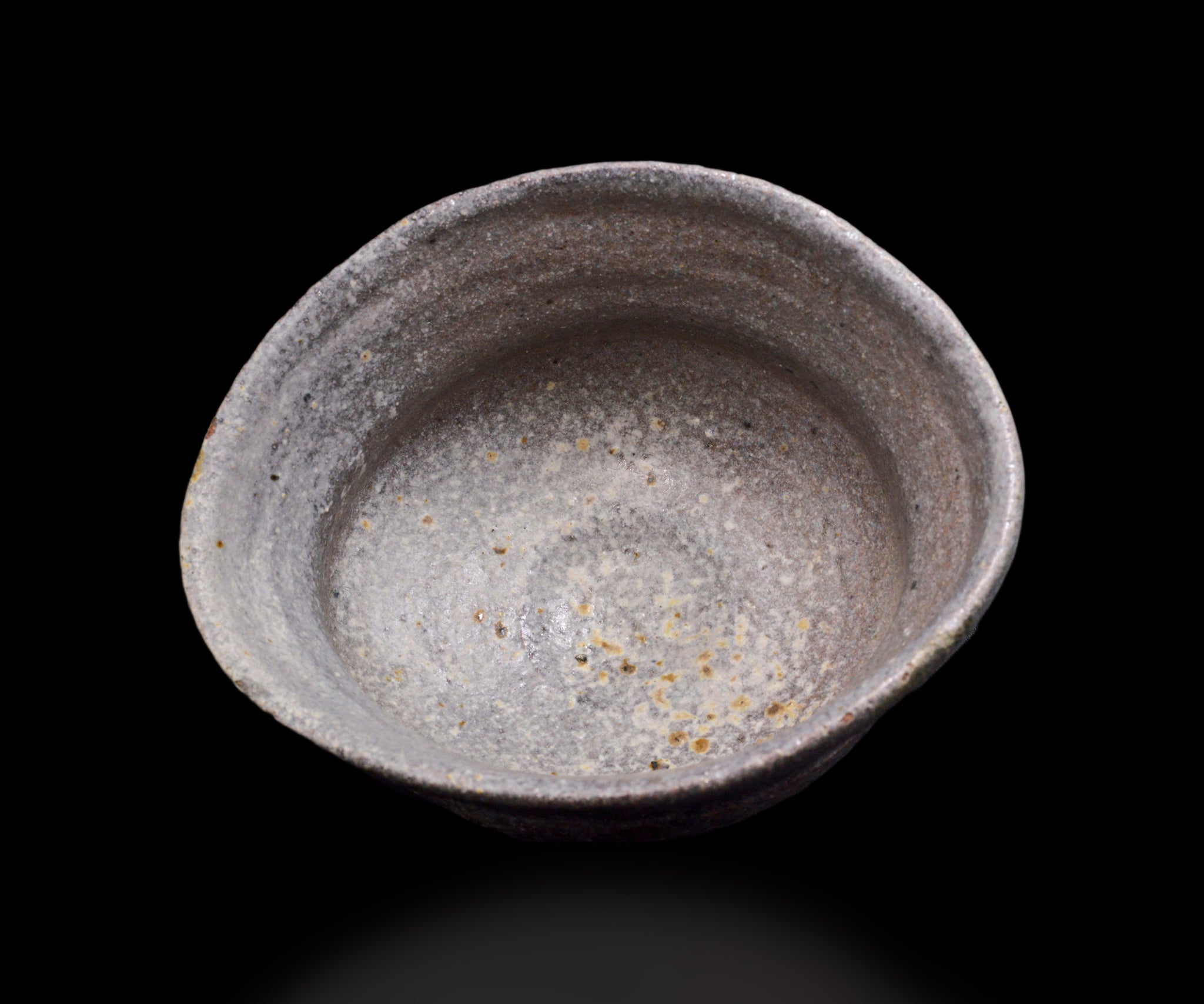 三藤るい 絵唐津茶碗 – 窯と土～Kama-to-tsuchi～