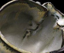 画像をギャラリービューアに読み込む, 加藤真美 フロスト釉 黒茶碗
