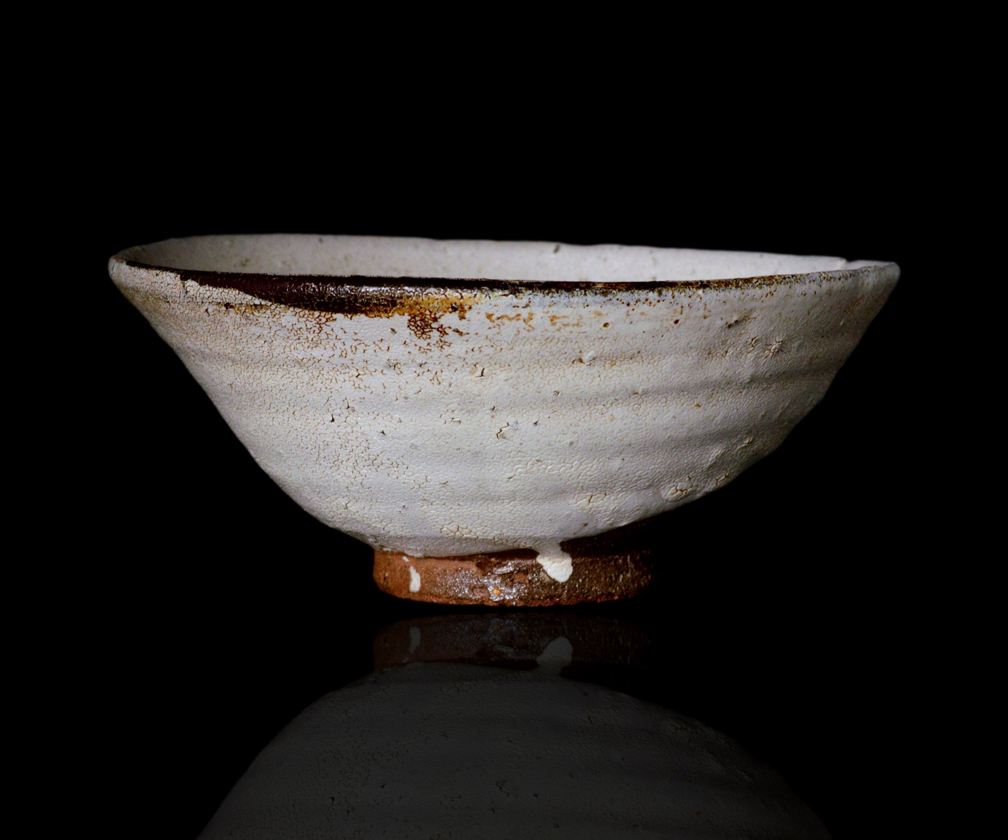 安永頼山 白唐津皮鯨茶盌 – 窯と土～Kama-to-tsuchi～