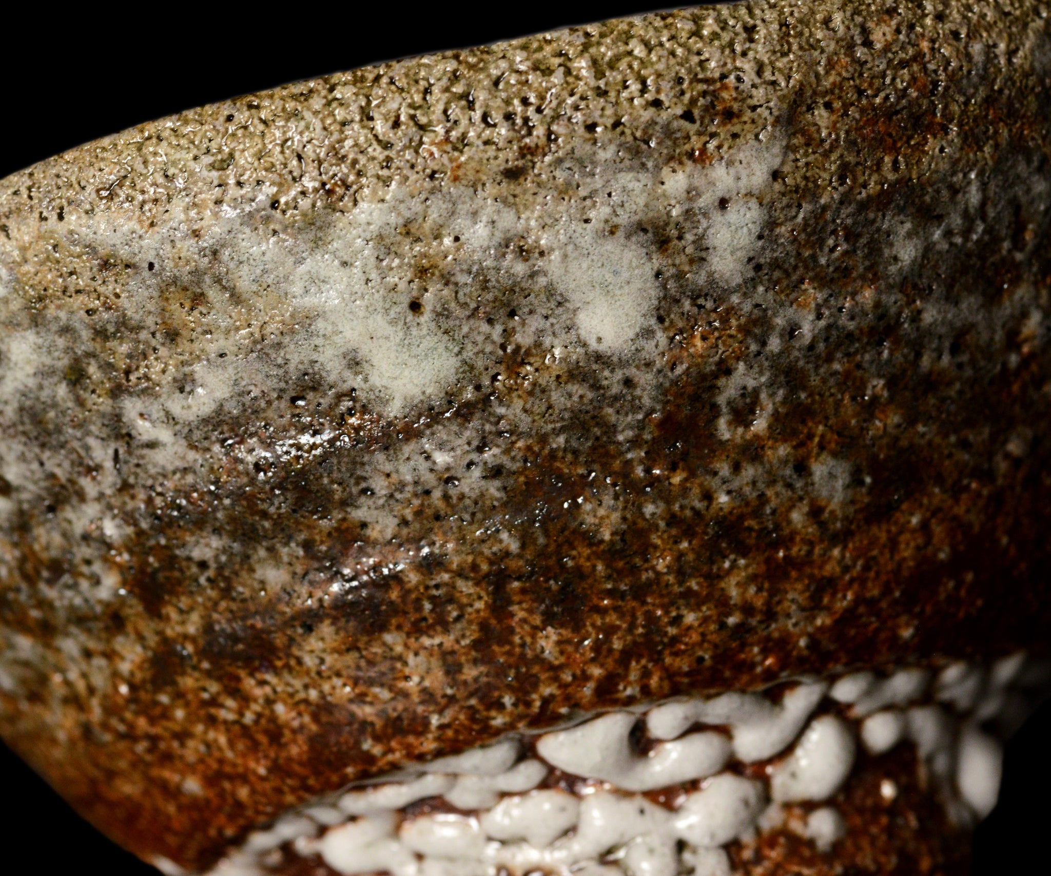 西浦武 越前窯変茶盌 – 窯と土～Kama-to-tsuchi～