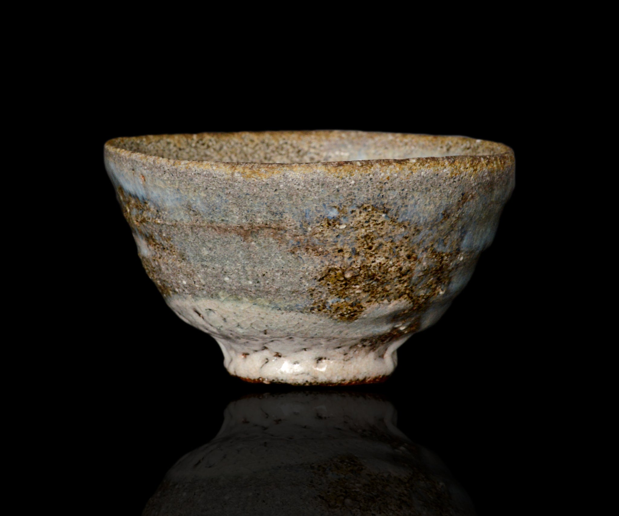 西浦武 越前白釉茶盌 – 窯と土～Kama-to-tsuchi～