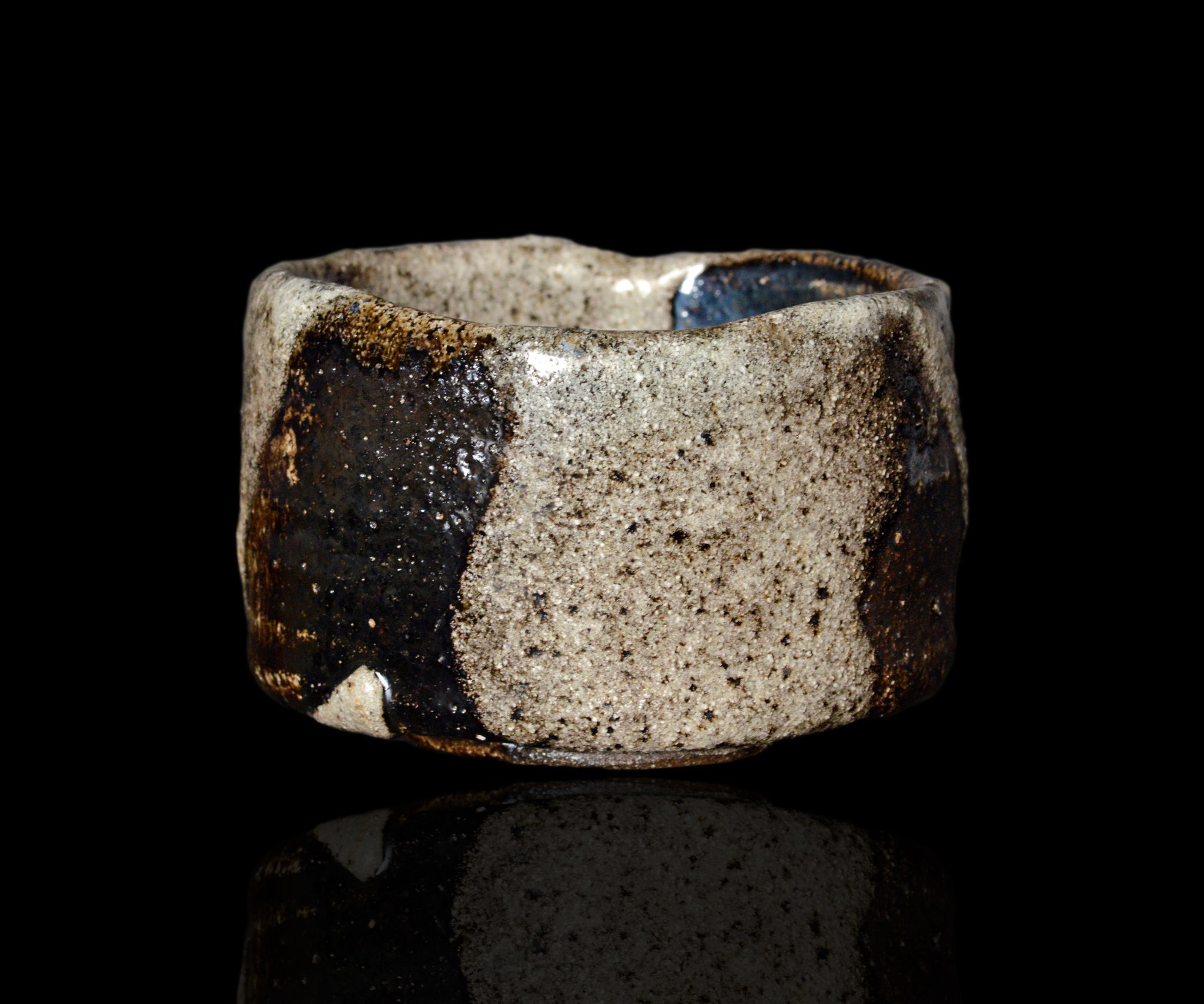 西浦武 越前掛分茶盌 – 窯と土～Kama-to-tsuchi～