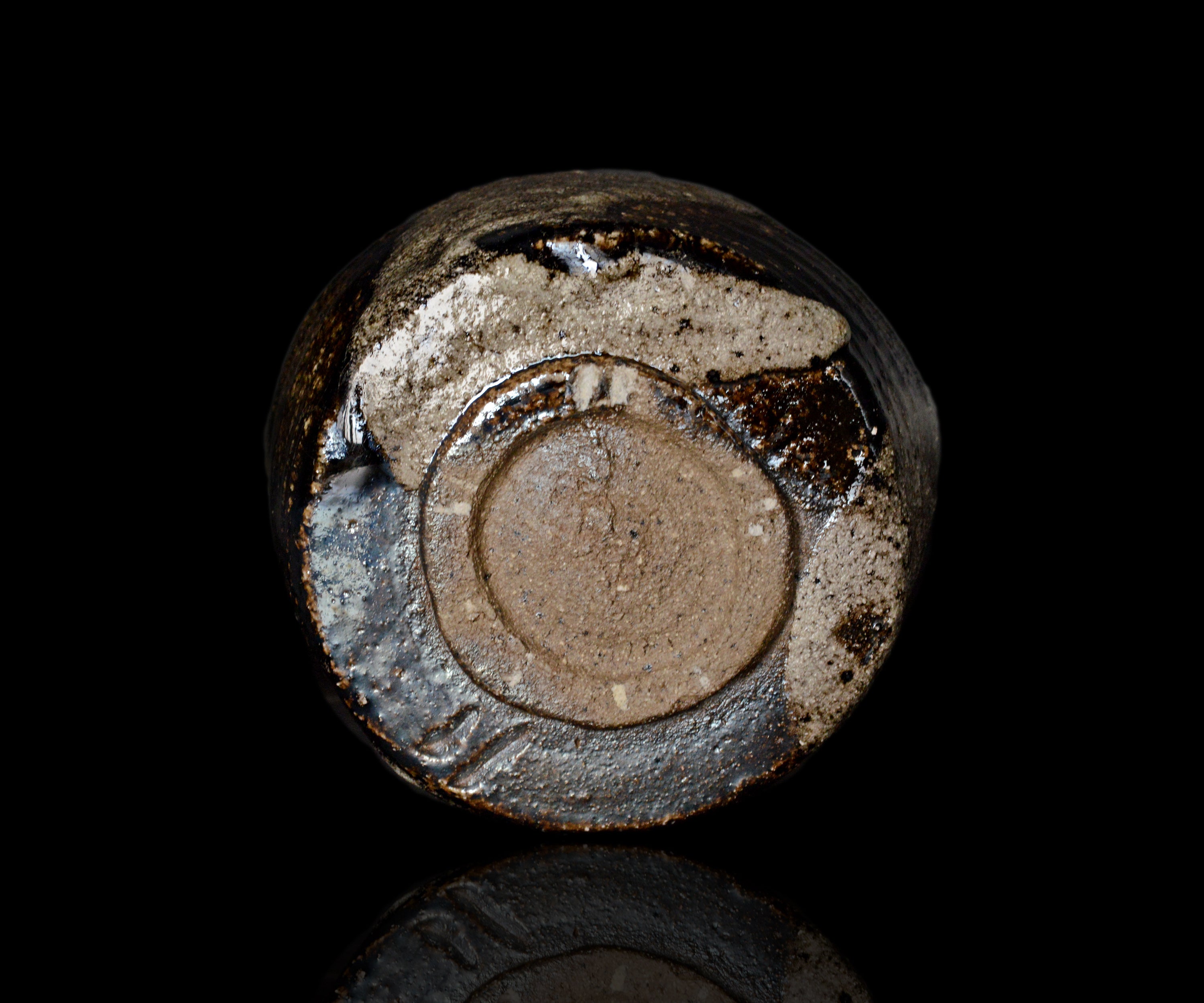 西浦武 越前掛分茶盌 – 窯と土～Kama-to-tsuchi～