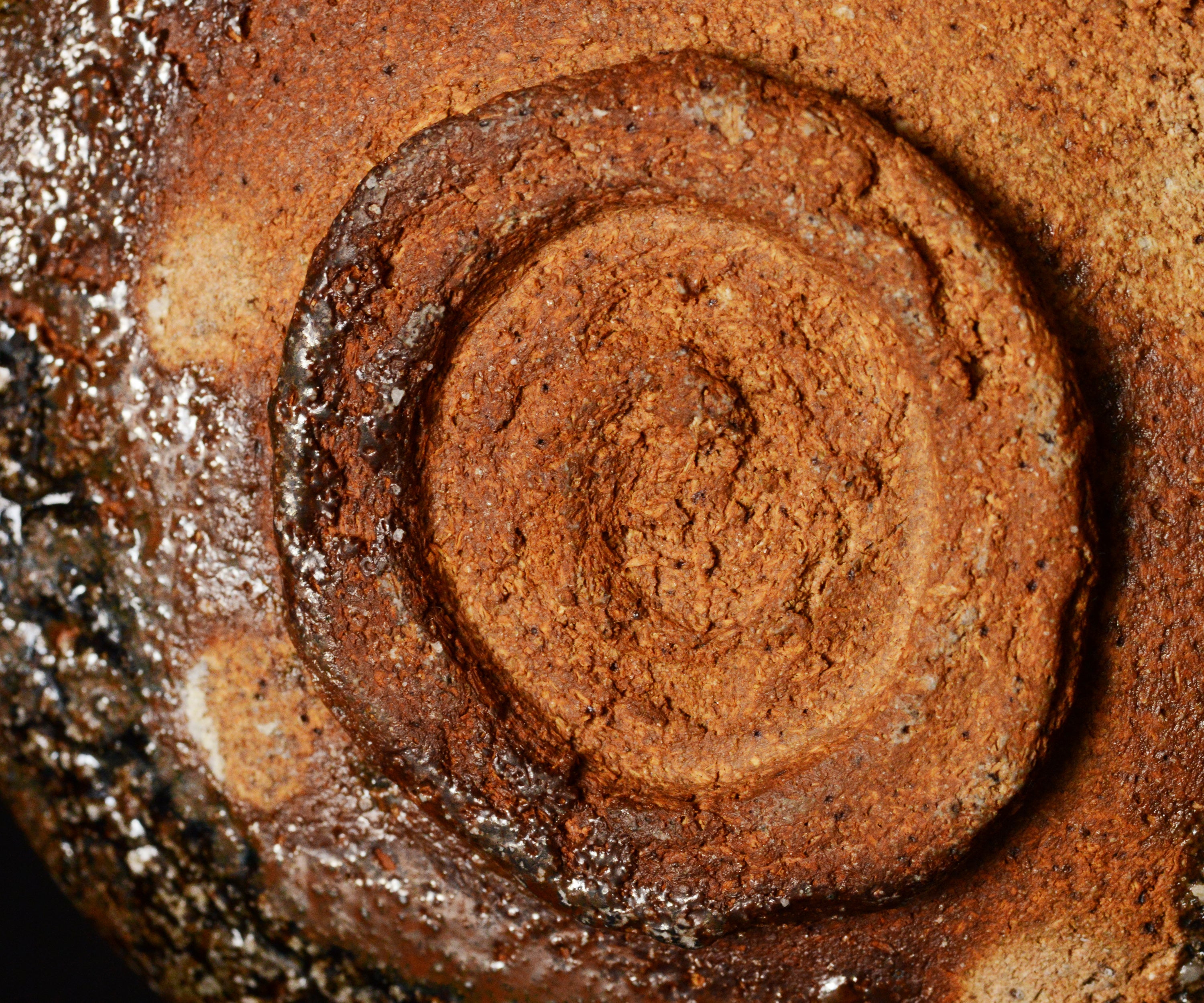 西浦武 越前鉄釉茶盌 – 窯と土～Kama-to-tsuchi～