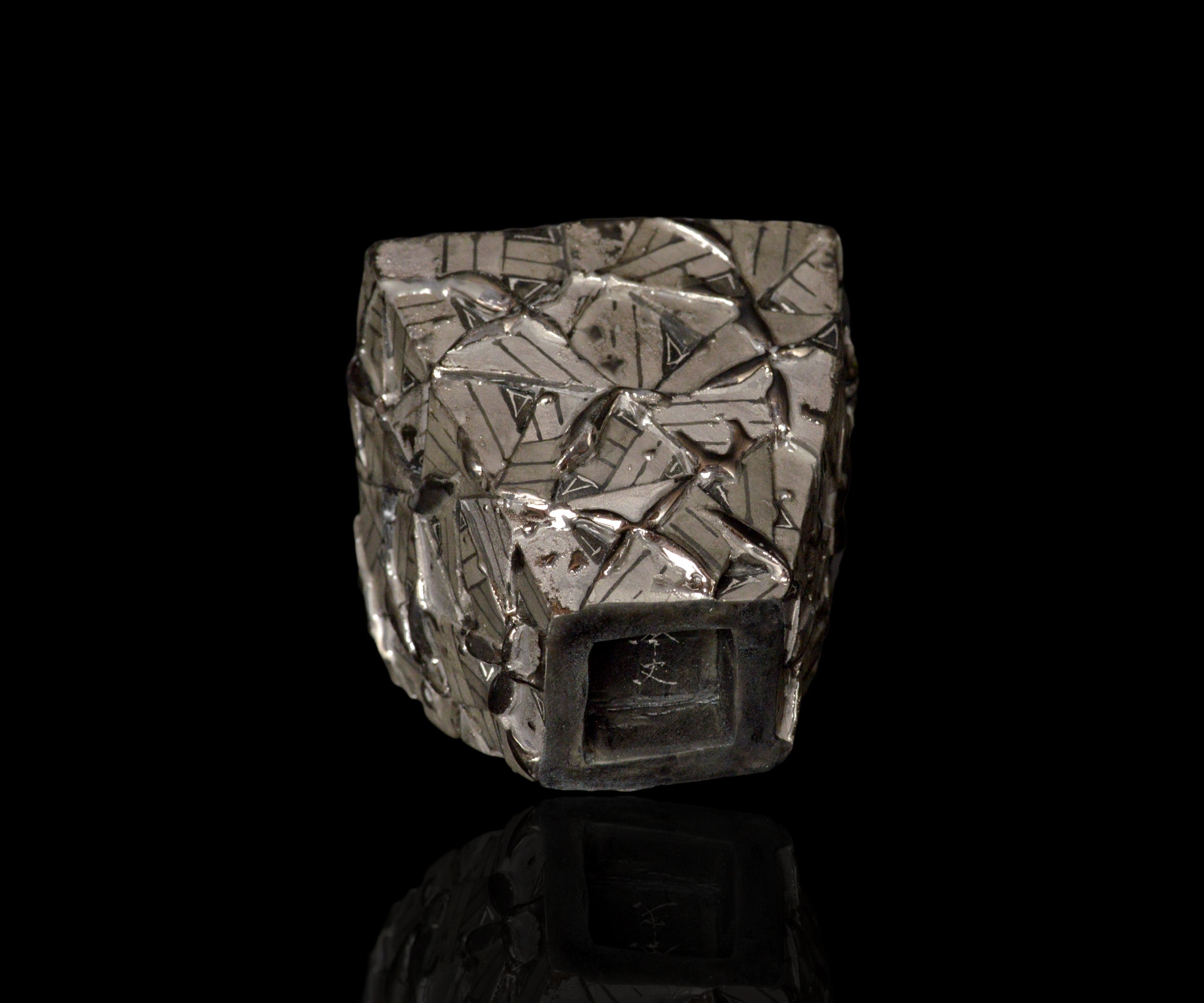 多田幸史　九谷焼　葉紋銀彩　香合　陶芸 多田幸史 九谷焼 葉紋銀彩 香合 陶芸