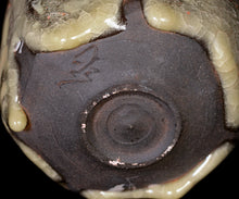 Load image into Gallery viewer, Kei Wakao rice-colored celadon tea bowl
