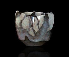 画像をギャラリービューアに読み込む, 若尾経 青磁茶盌
