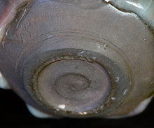 画像をギャラリービューアに読み込む, 若尾経 青磁茶盌
