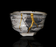 画像をギャラリービューアに読み込む, マイケルマルティノ 泉山御所丸茶盌
