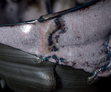 画像をギャラリービューアに読み込む, 加藤真美 フロスト釉茶碗 銘「飛燕」
