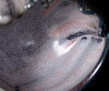 画像をギャラリービューアに読み込む, 加藤真美 フロスト釉茶碗 銘「飛燕」
