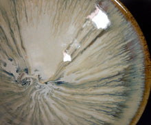 画像をギャラリービューアに読み込む, 三藤るい 朝鮮唐津茶碗  銘「花霞」
