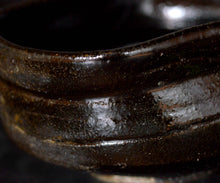 画像をギャラリービューアに読み込む, 三藤るい 唐津黒織部茶碗
