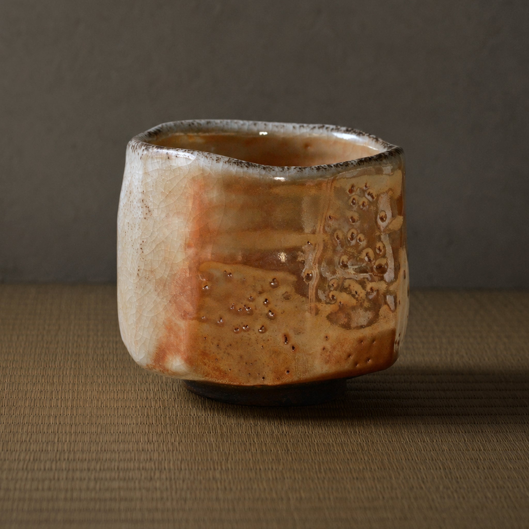松崎健 金志埜茶盌 – 窯と土～Kama-to-tsuchi～