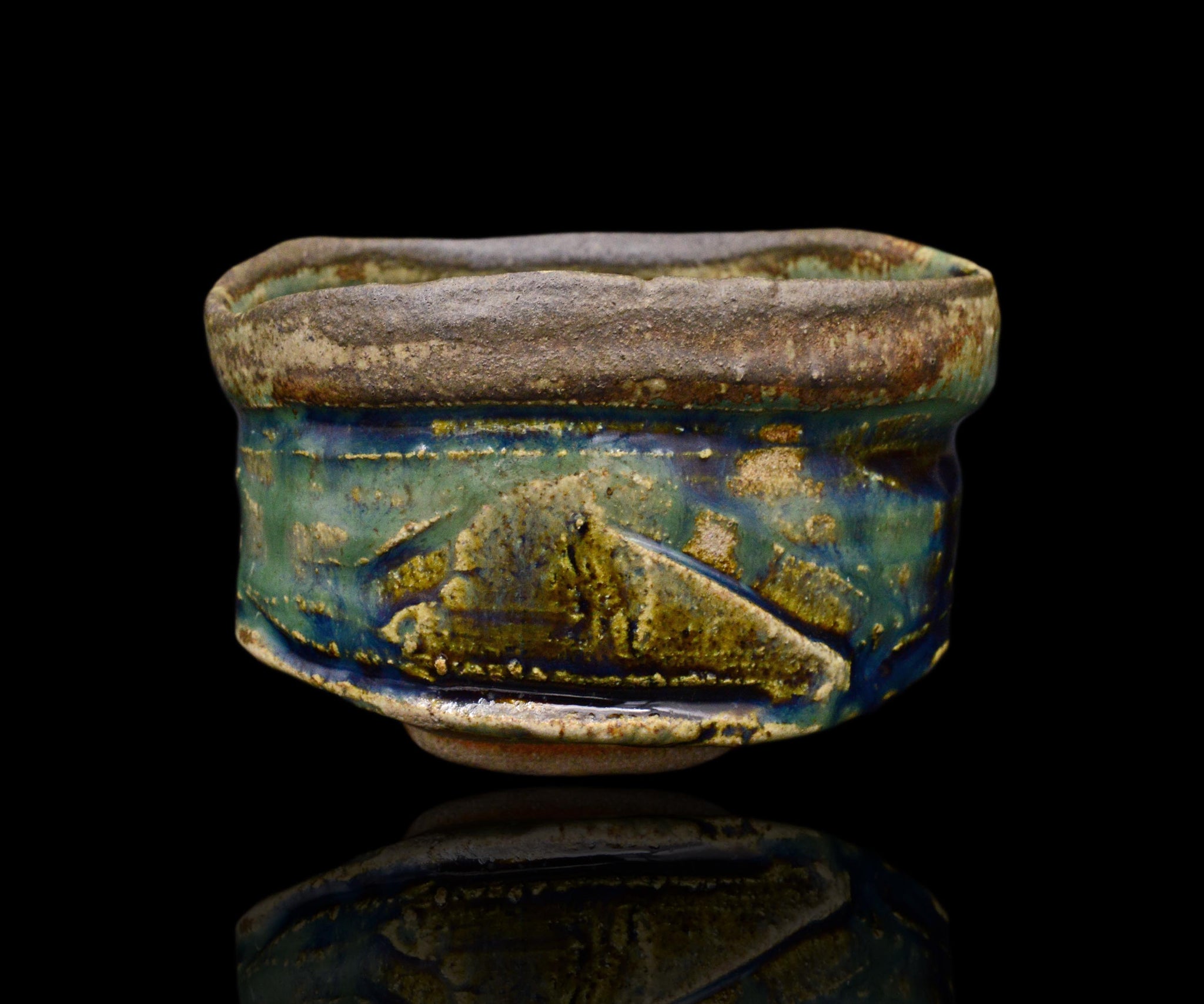 加藤亮太郎 花入　polygon 加藤亮太郎 織部花入 – 窯と土～Kama-to-tsuchi～